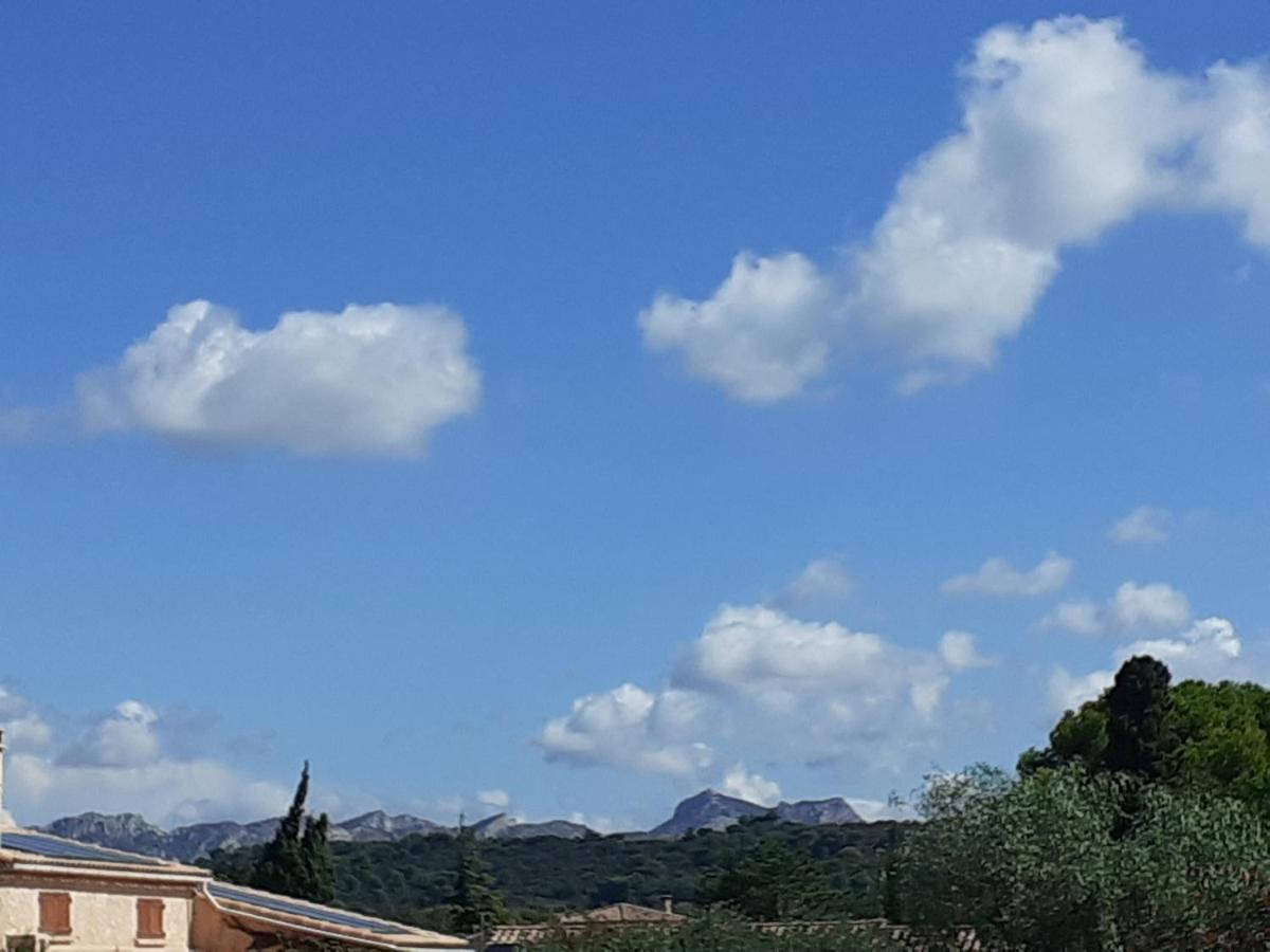 דירות מורייס Sous Le Soleil Des Alpilles מראה חיצוני תמונה